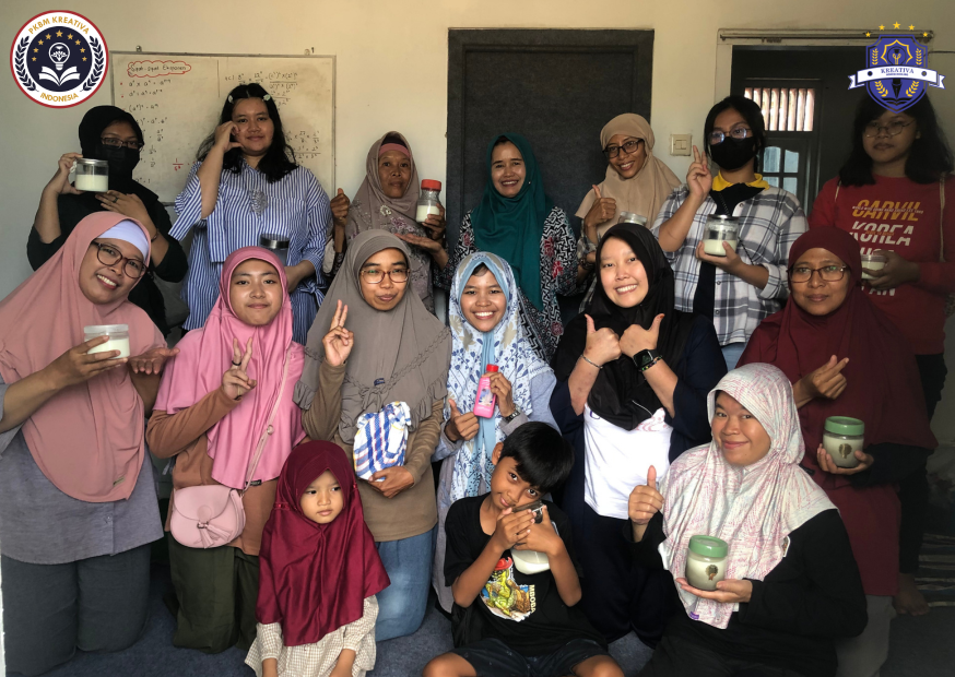 Workshop Pembuatan Yoghurt: "Prebiotik Sehat untuk Keluarga"